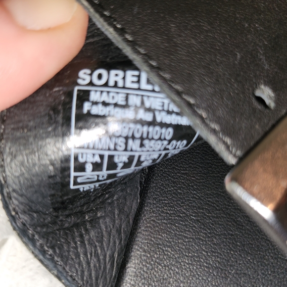 Sorel Women's Roaming Buckle Slide Black Leather Sz 9 - Picture 10 of 10